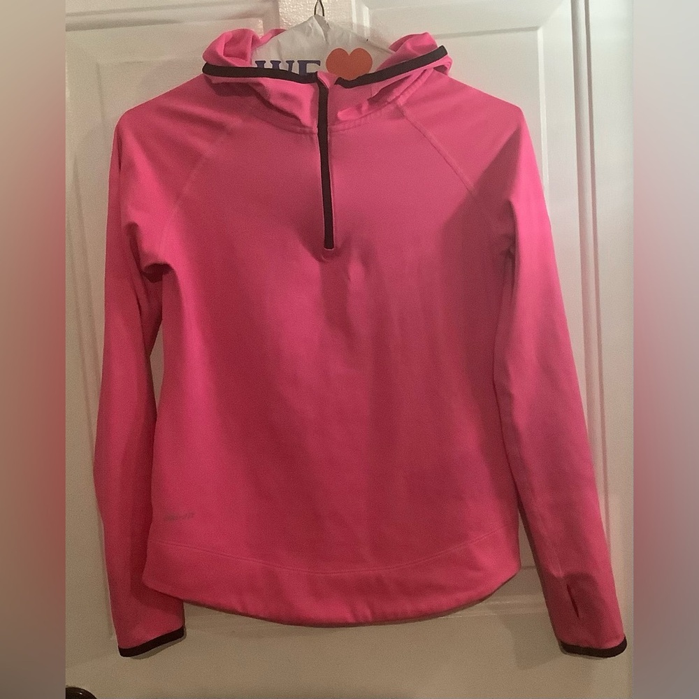 Youth NIKE PRO hoodie sweatshirt with 3/4 zip and thumb holes in sleeves!